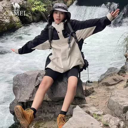 骆驼户外防寒冲锋衣三合一抓绒保暖登山服 7A1226a0001 燕麦灰/幻影黑