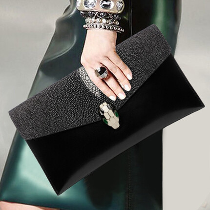 丝芙伦品牌珍珠鱼纹真皮手拿包女2022新款时尚手包名媛大容量手抓包宴会气质休闲女包 黑色