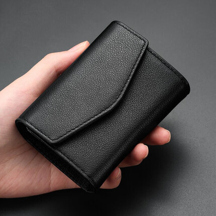 卡帝乐鳄鱼（CARTELO）男士卡包头层牛皮名片夹卡套包多卡位皮套商务皮夹礼盒装黑色