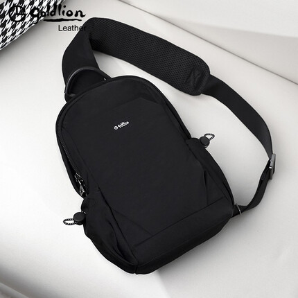 金利来（Goldlion）胸包男士斜挎包运动出行防水牛津布单肩包休闲背包潮流胸前包男包 黑色【官方授权-假一罚十】