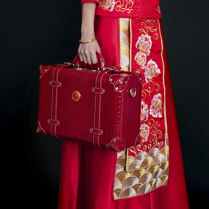奢顿陪嫁箱彩礼箱礼金箱新娘嫁妆结婚箱子红色皮箱密码锁秀禾手提 酒红色+喜字 22寸