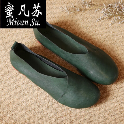蜜凡苏女士平底皮鞋软底软面的软皮复古秋新款文艺手工大码单鞋圆头浅口 墨绿 39