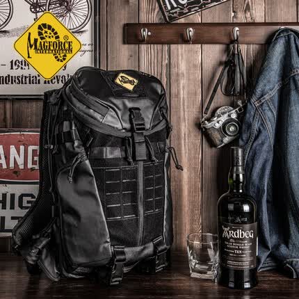 麦格霍斯magforce台马黑胶系列新品登山包黑甲虫双肩运动包0543现货