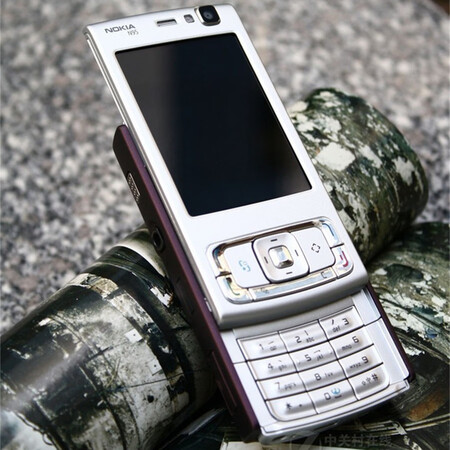 诺基亚nokian95塞班系统双向滑盖推拉板个性商务移动联通手机紫色港版