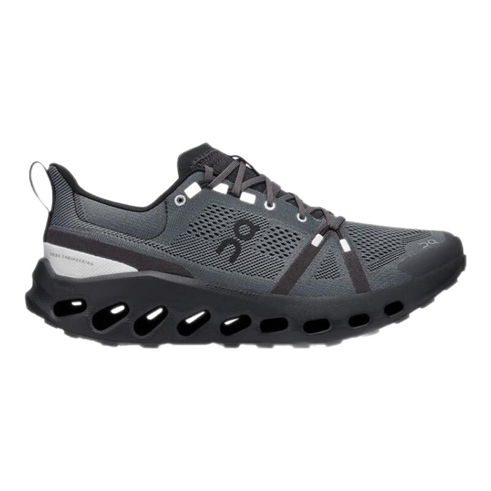 《越野跑鞋选购终极指南：9款对比评测，助你轻松选对不踩雷》