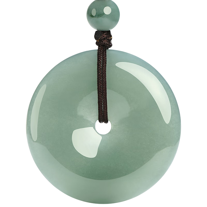 2026年翡翠吊坠十大品牌排行榜揭晓：这10款种水佳，颜值爆表