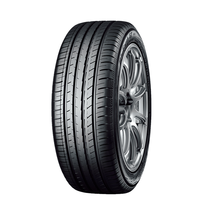 2025年轮胎怎么选才不踩雷？实测这8款，性能差距大到离谱-图片5