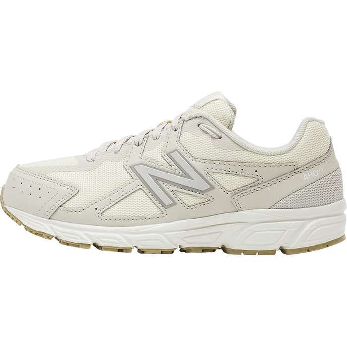 2026年休闲鞋别瞎买实测这8款，舒适透气还百搭闭眼入不踩雷