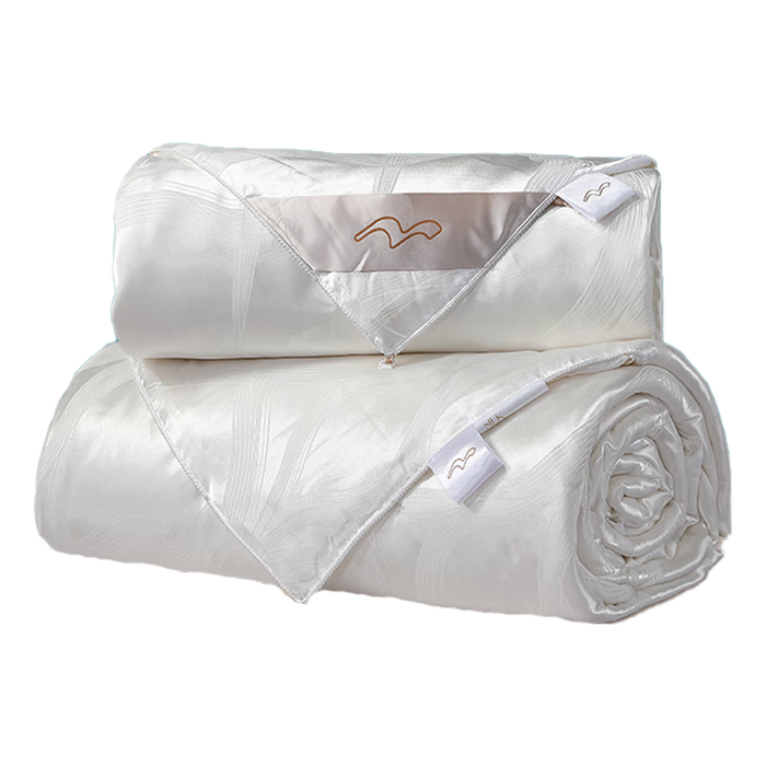 2025年蚕丝被品牌排名前十名，这10款透气舒适，亲肤柔软，温暖又轻盈，睡眠超享受-图片1