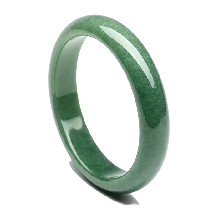 翡翠玉镯品牌排行前十名：这10款色泽鲜艳、雕工精致，绝对值得收藏