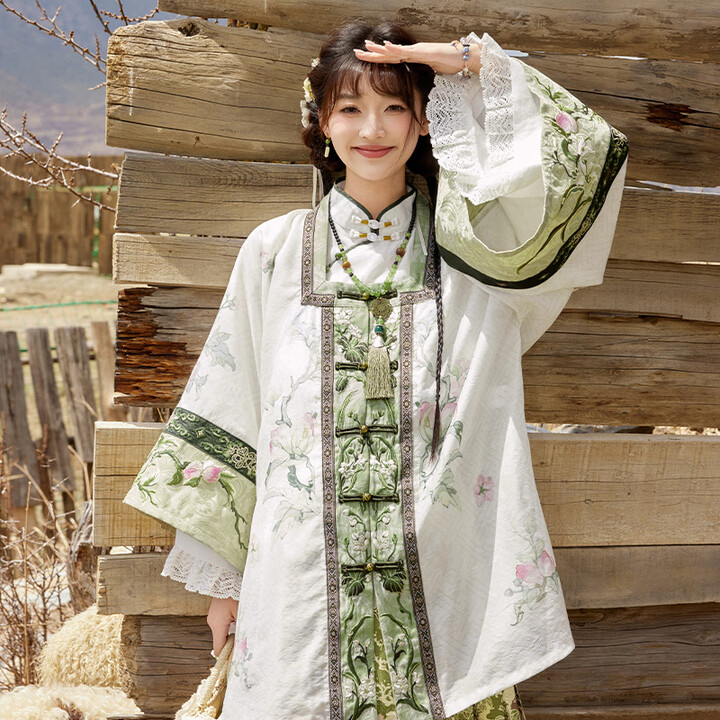 十三余小豆蔻儿[知春有兔]春日刺绣方领对襟上衣马面裙明制汉服女 方领对襟 现货 L【图片 价格 品牌 报价】-京东
