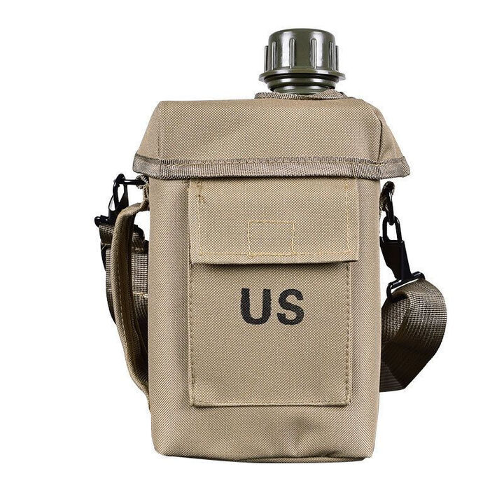奴风 迷彩水壶US外出携带军训户外登山便携野外生存水杯 2L方水壶【卡其色US印字壶套】
