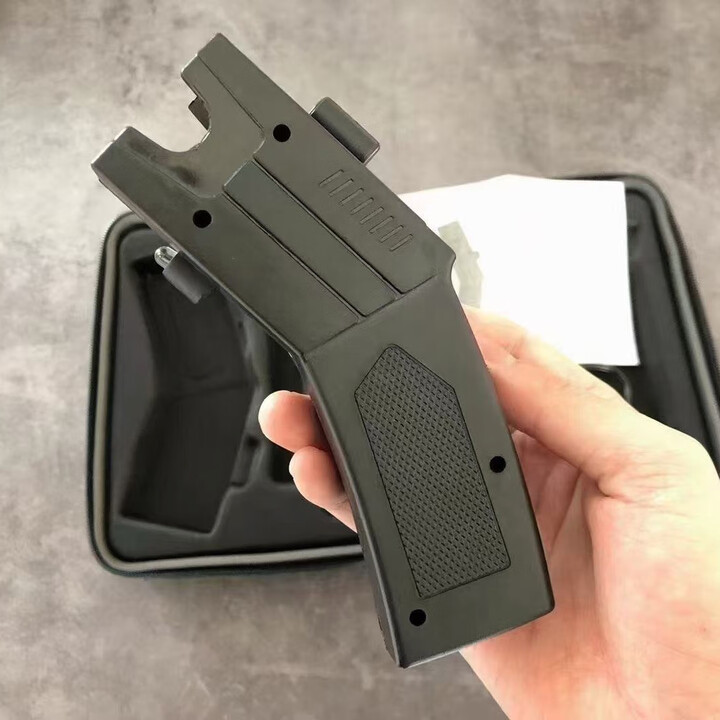 泰瑟加强002防身黑科技手电筒红外车载自驾露营充电警报用品整套 整套（手柄+3个头）