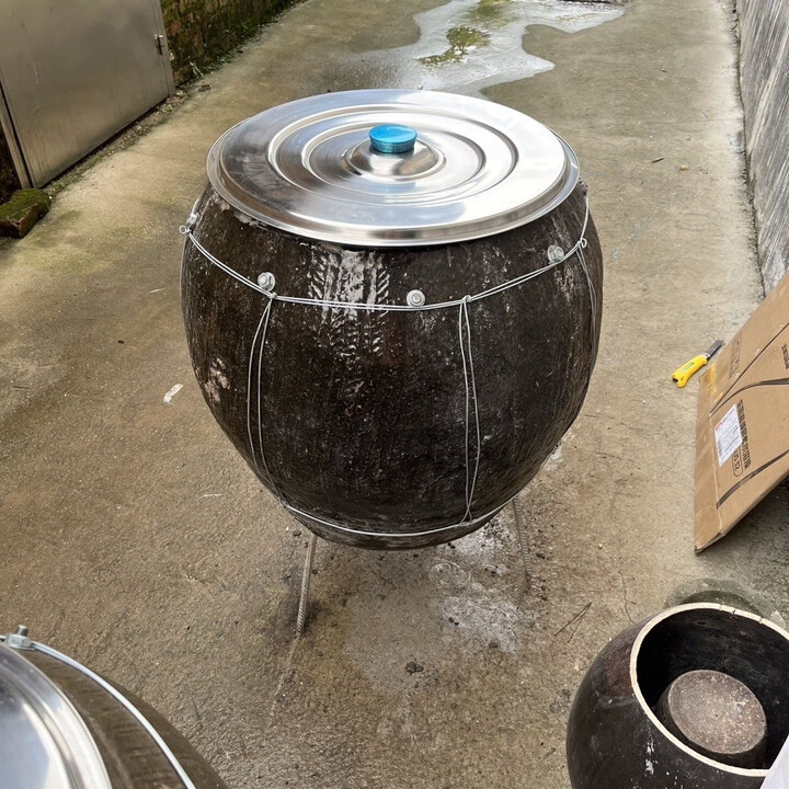 可烧6-8只鸡大型烧鸡缸 吊烧缸 瓦缸吊烧 配炭炉温度表挂钩 高60口径 50