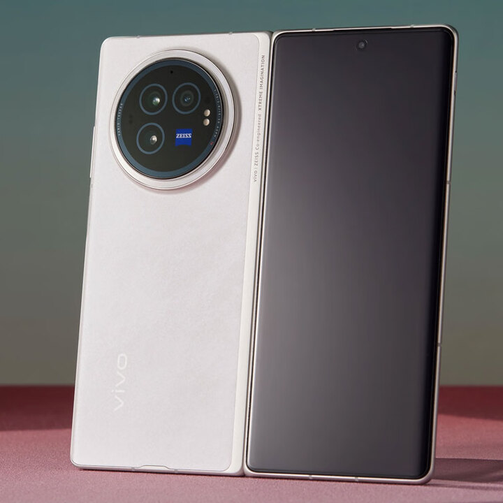 vivo X Fold3 5G新款vivo  智能旗舰商务大屏幕236g轻薄折叠手机 轻羽白 12GB+256GB