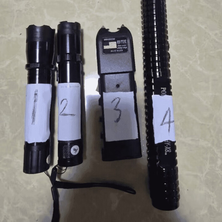 防身户外1101-910-928-x8应急多功能安全防护家用野外夜晚手电筒 X8*34厘米