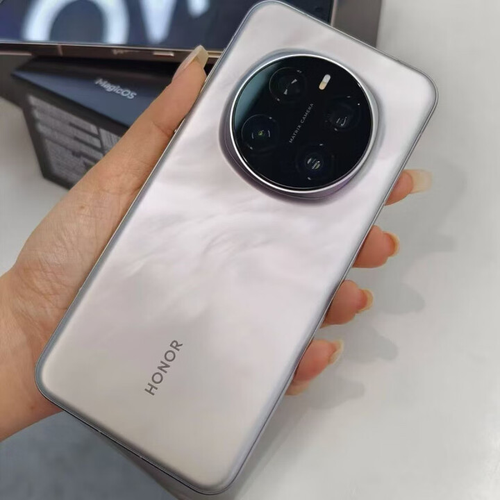 荣耀honor/荣耀 Magic7Pro（展机）第三代青海湖电池MagicOS 9.0 5G智能手机赠送运费险详询客服 雪域白 12GB+256GB