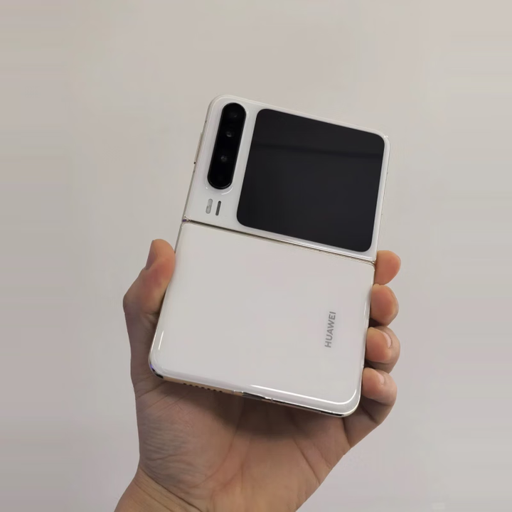 华为（HUAWEI）华为（HUAWEI）Pura X 典藏版 展样机 折叠屏 红枫原色影像 66W 闪充 鸿蒙 OS 正品赠运费险详情咨 零度白 12GB+512GB