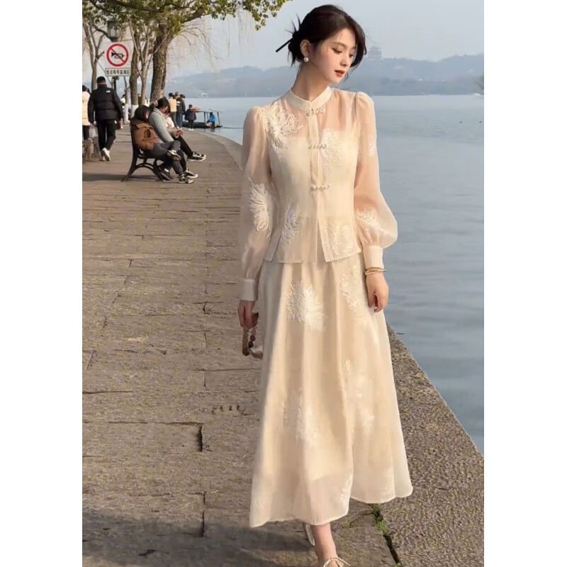 新中式国风连衣裙女套装2024春夏季新款气质名媛盐系轻熟国风裙子