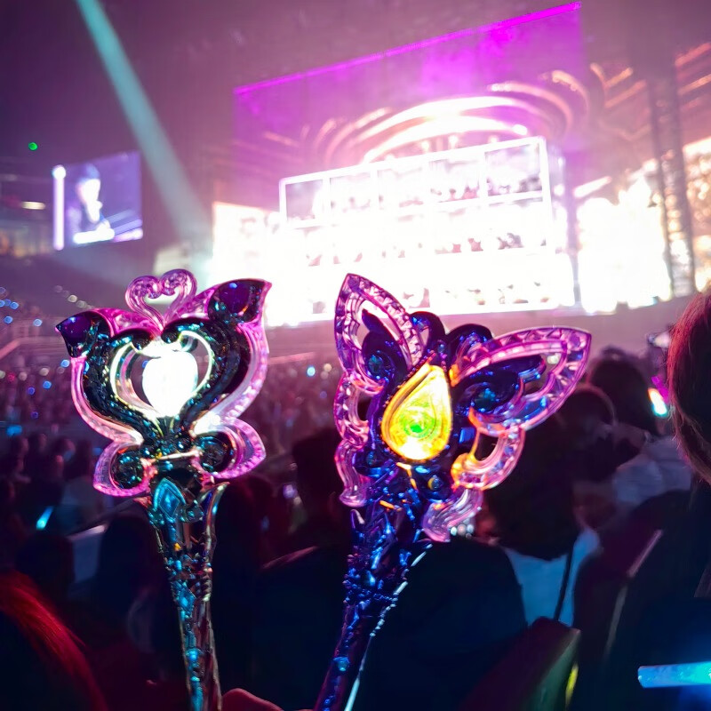 AULEDY 奥迪双钻 巴啦啦小魔仙 15周年纪念版魔法棒（发光无声） 多重优惠折后￥22.25包邮 新客3元首单礼金