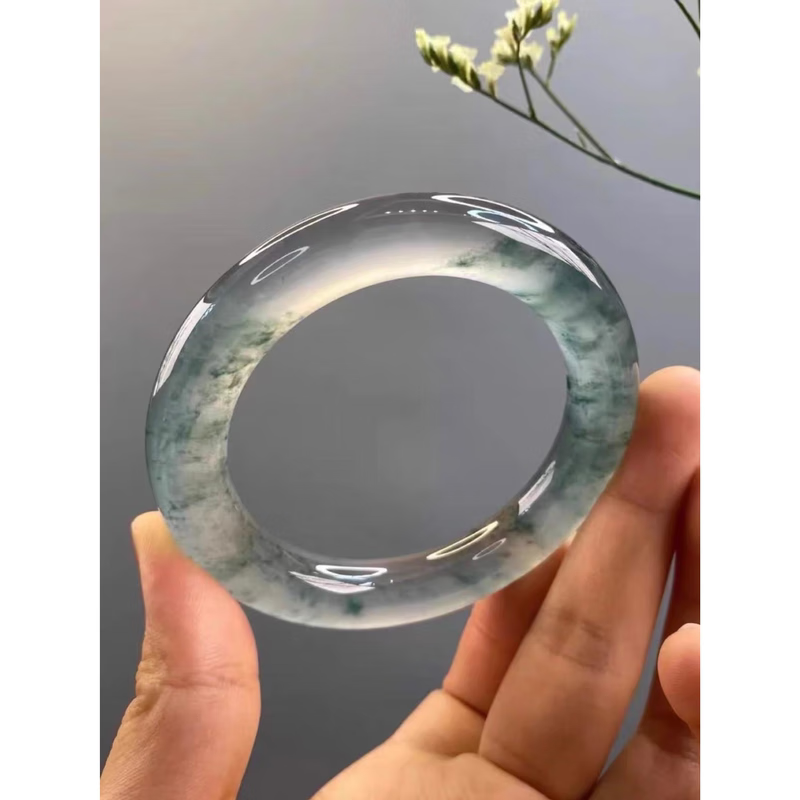 圣璃天然飘花翡翠手镯玉镯子女款高冰晴水冰种玉手镯玉石送礼高档