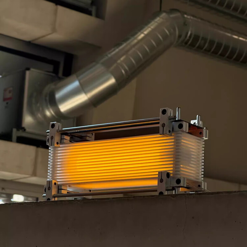 ZOKEY荒野浪漫落日氛围灯工业风智能灯具台灯电竞房桌搭好物桌面摆件送男生高级感小众精致实用生日礼物 UNDERWILD落日茶色