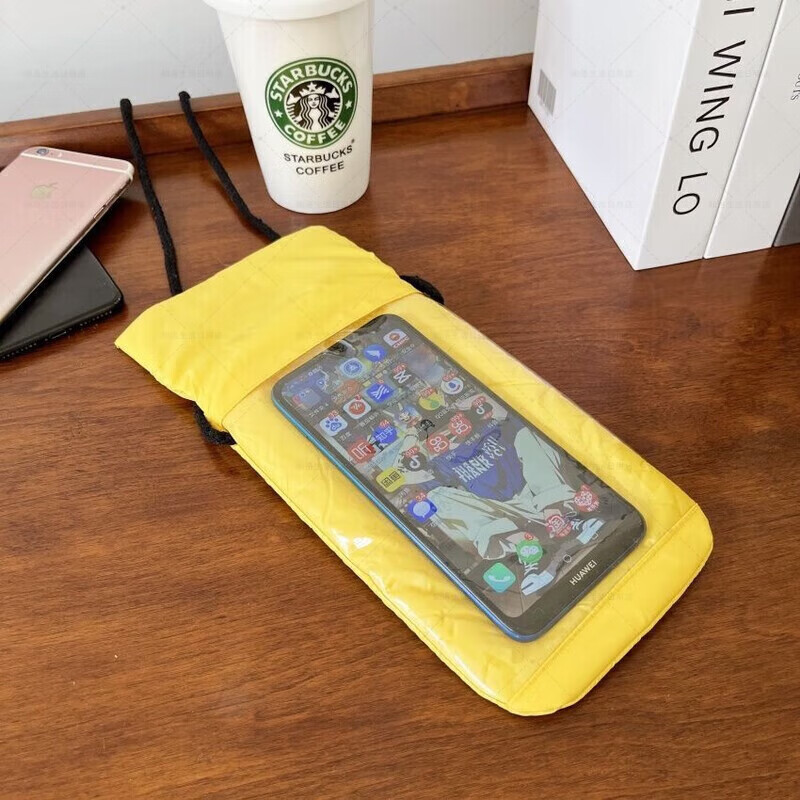 手机保暖加热防冻套接防寒外卖骑手户外保温袋冬季雪乡防寒直播包 黄色
