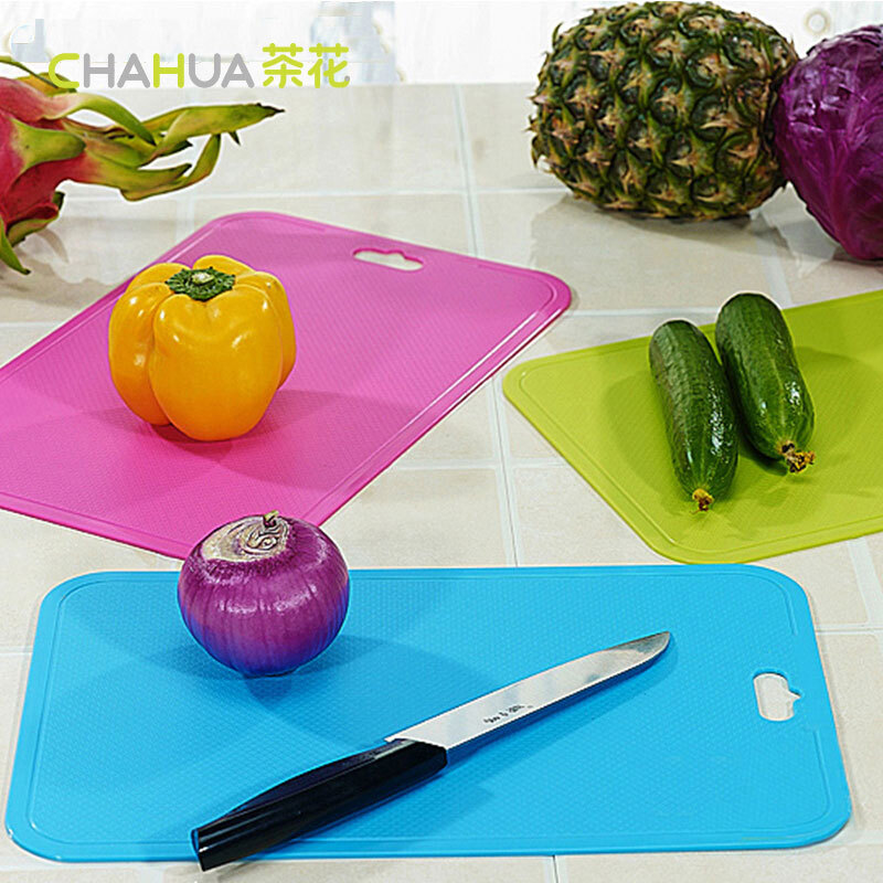 茶花（CHAHUA） 茶花厨易炫彩砧板方形塑料菜板加厚案板塑料制品06201K （颜色随机）3个装