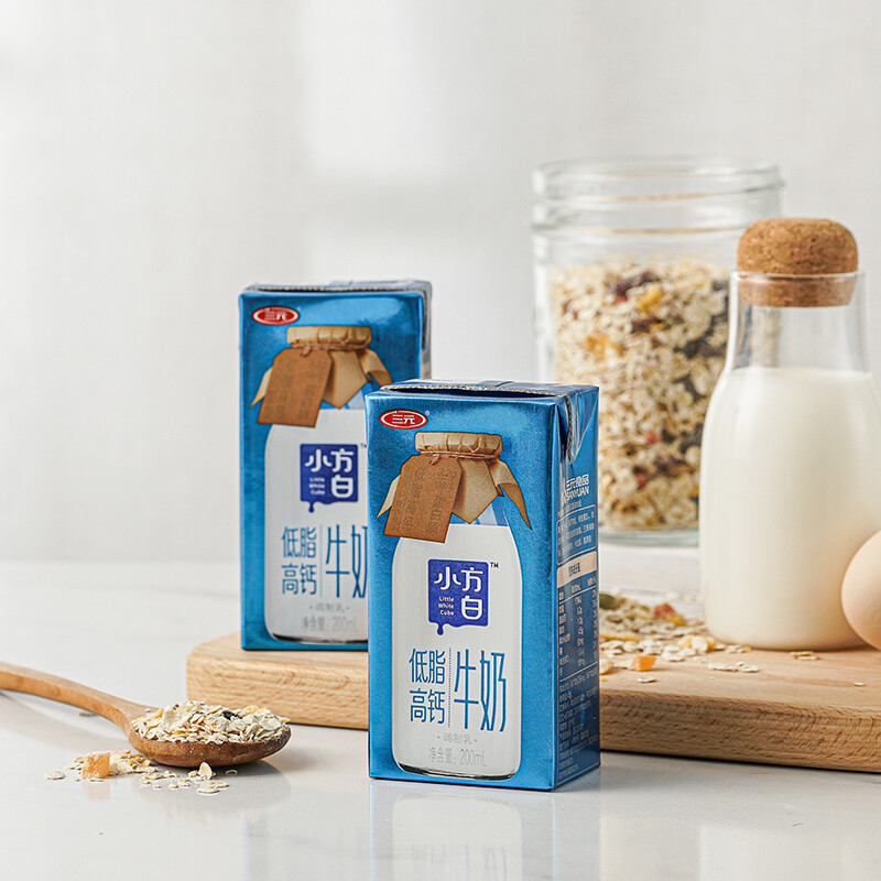 三元(san yuan)小方白低脂高钙牛奶200ml*24 *3件