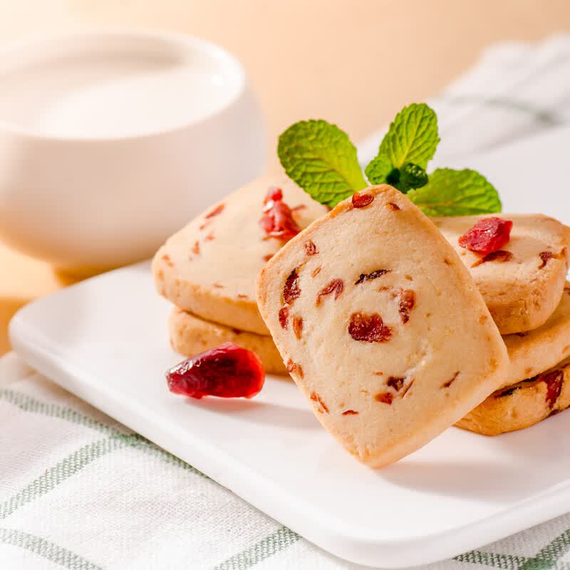 良品铺子 蔓越莓曲奇饼干 休闲零食 早餐糕点点心90g