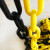 赫思迪格 路锥链条 警示塑料链条 雪糕筒连接件警戒隔离链条 (8mm黄黑-5米) HGJ-1807