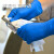 爱马斯(AMMEX)一次性丁腈手套加厚丁晴食品实验室清洁检查防水工作防护厨房劳保100只/盒XNFST46100大码