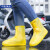 防雨鞋套 防汛硅胶雨鞋套男女下雨加厚防滑耐磨学生便携式雨靴仿 纽扣款-中筒黄色 M34-36码