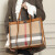 MCMXM大包包专柜秋冬潮新款时尚女士手提包OL通勤大容量托特包包女 卡其色