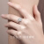 喜钻生日礼物女人花白18K金钻戒求婚结婚钻石戒指1克拉效果