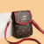 袋鼠（KANGAROO）女包日常百搭黑色手机包春夏透气旅行包迷你小包包单肩斜挎包 棕色