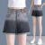 羽巴伦品牌质感渐变牛仔短裤女2024年夏季新款高腰直筒小个子a字薄款 黑灰色 26/s
