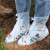 鸣固 透明雨鞋套 防水雨天防滑防水鞋套 男女通用加厚防滑耐磨PVC透明高帮雨靴套(43-44) XXL