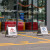 皇驰 不锈钢标志牌禁止停车告示牌禁止停车警示牌 车位已满停车桩可灌沙折叠款（小心地滑）