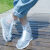 博沃尼克 防雨鞋套男女加厚底雨鞋 防水鞋套便携式防滑耐磨雨靴套成人非一次性透明平底白色42-43