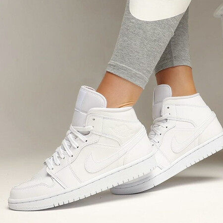 nike耐克 air jordan aj1 乔一女中高帮运动鞋休闲板鞋纯白篮球鞋bq