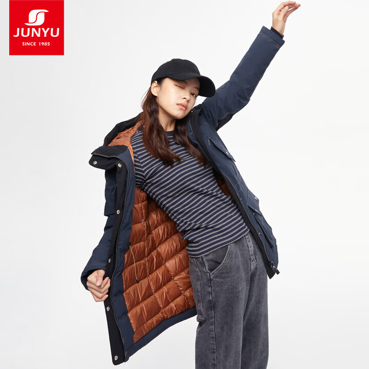 君羽 燕策 700蓬白鹅绒 女式牛仔中长款连帽羽绒服 SA63014 Plus会员折后¥468.2