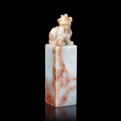 孤品014411:老挝石桃花冻貔貅钮方章-3.3*3.4*13.2cm