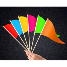 678号手拿三角小彩旗手挥手摇旗帜插地彩旗早操幼儿园运动会手摇旗帜