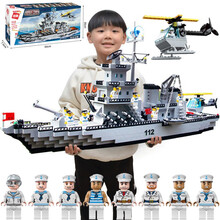 启蒙兼容乐高航空母舰军事积木 6 10岁儿童益智男孩拼装玩具成人拼插拼图模型积木小颗粒8-12岁以上 大型巡洋战舰910片【8人仔+1架直升机】