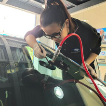 福耀汽车玻璃 全国专业玻璃修复修补宝马奥迪奔驰大众等各品牌车型前挡风夹层玻璃各种裂纹修复 车价20-50w