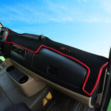 墨比 适用于豪沃TX搅拌车仪表台避光垫TX5驾驶室改装饰TX7仿晒工作台遮光草坪 豪沃TX/T5G/TX7【黑色款式】