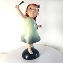 墨斗鱼艺术夏飞飞雕塑王冠女孩玻璃钢材质手绘上色客厅卧室摆件生日礼物情人节礼物限量999版精美礼盒包装