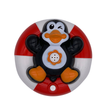 水迪磁性儿童大号钓鱼玩具婴儿宝宝戏水玩具玩具鱼1-3岁男孩女孩小孩家庭套装 企鹅电动喷水玩具1个（颜色随机）