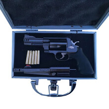 蟒蛇左轮500模型玩具1：2.05军事模型全金属组装卸大号 不可发射 左轮枪色+合金箱